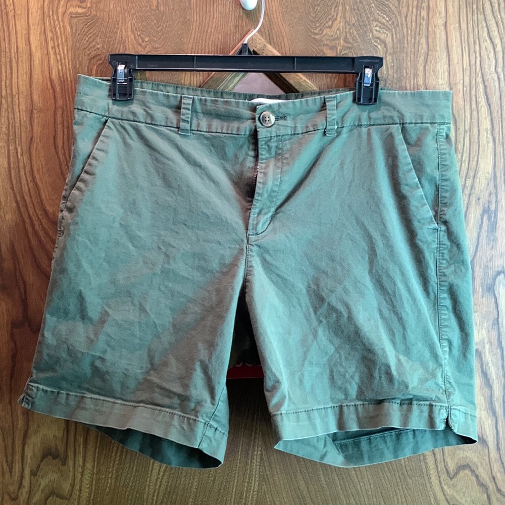 16 Old Navy Mid-Rise Everyday Shorts